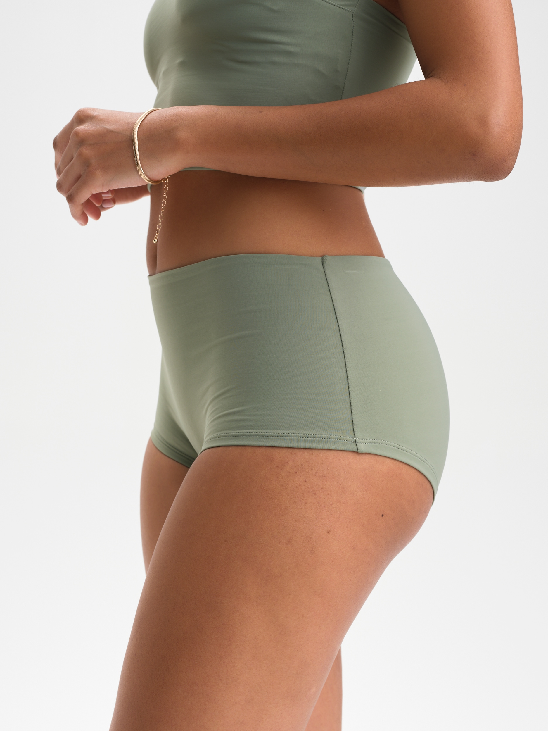 SOC, W Beach Hipster