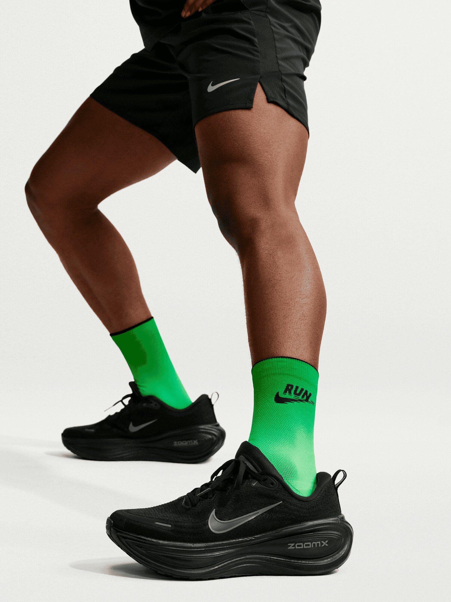 NIKE, U Midweight Running Crew Socks