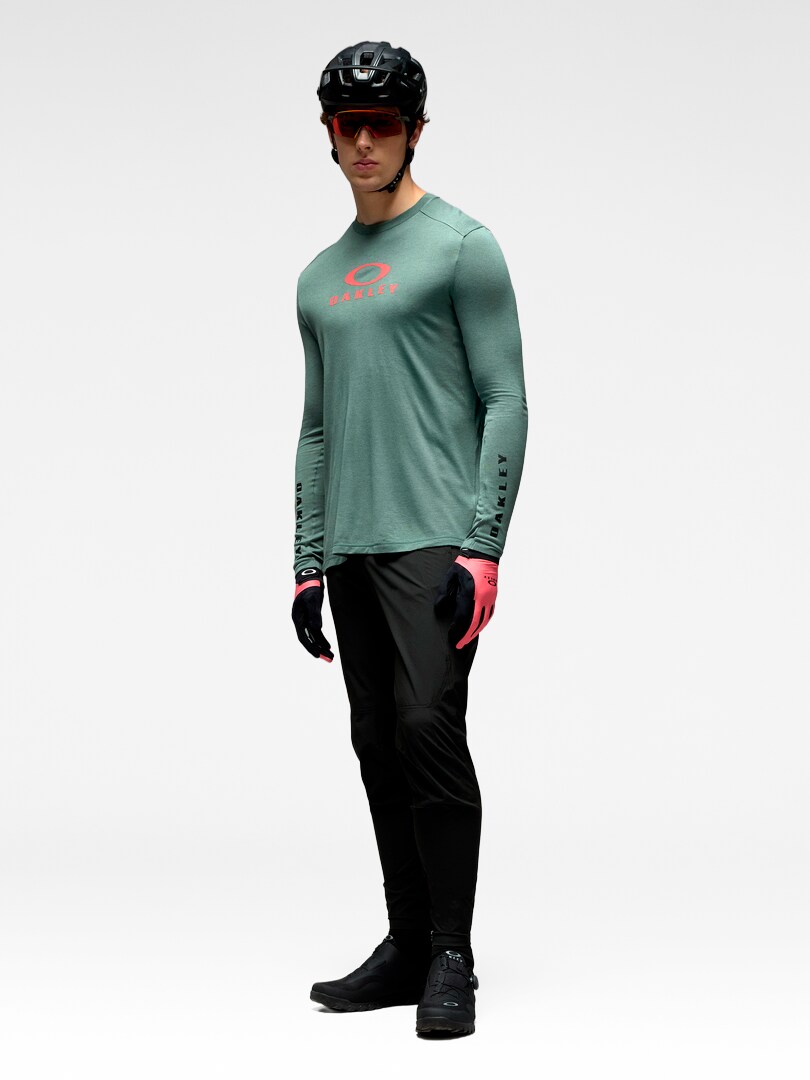 
OAKLEY, 
SEEKER FLOW LS JERSEY, 
Detail 1
