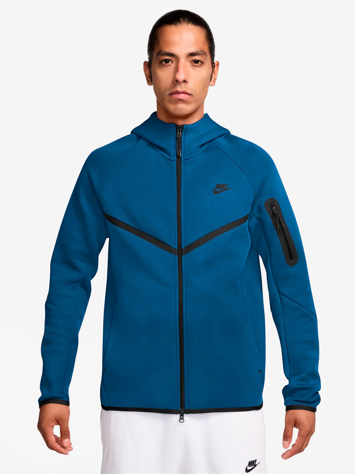 
NIKE, 
M Tch Flc Fz Wr Hoodie, 
Detail 1

