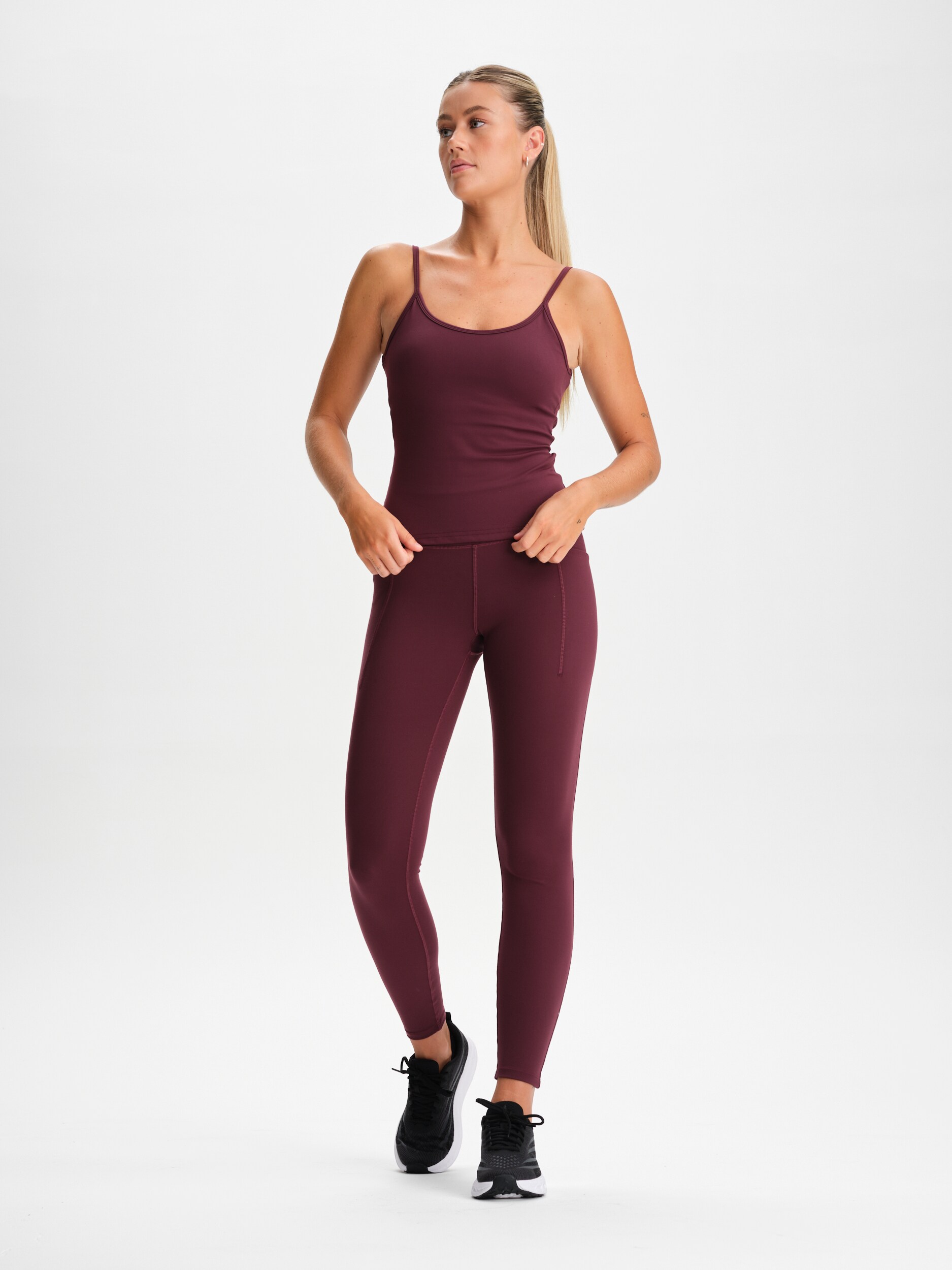 SOC, W Favourite Singlet