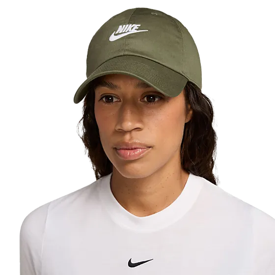 387470124101 NIKE Club Cap U Fut Wsh 387470124101 NIKE Club Cap U Fut Wsh Model01 Detail