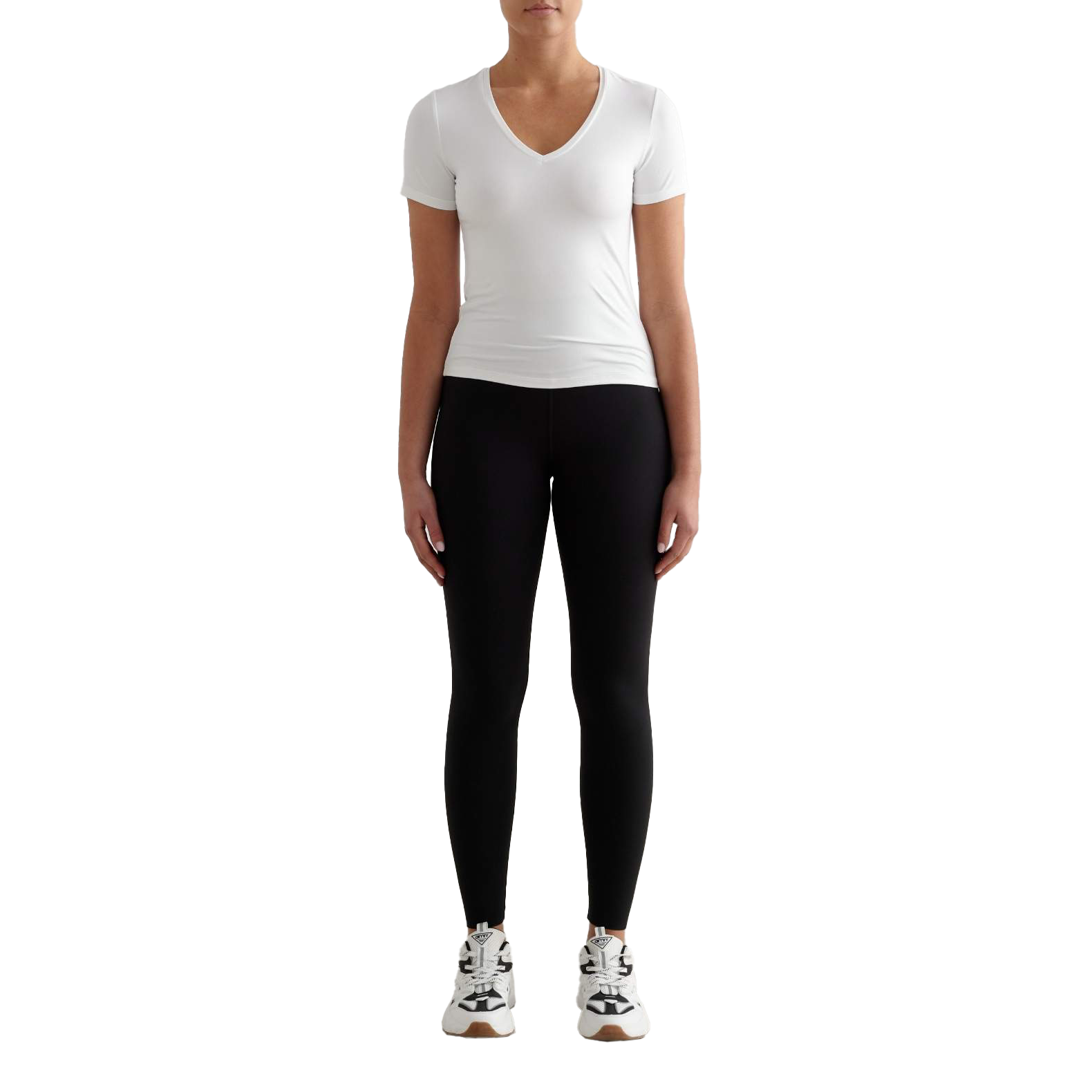 AIM&acute;N, Soft Basic V-Neck Short Sleeve