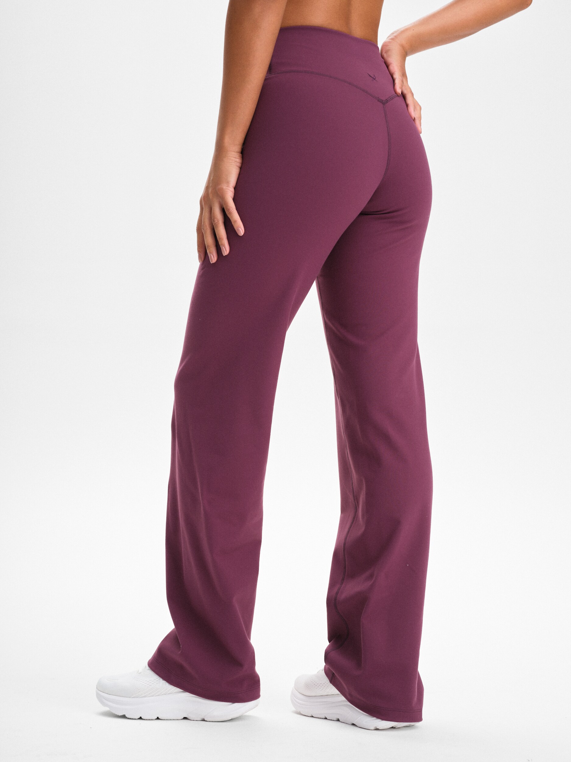 SOC, W SOFT FITNESS STRAIGHT