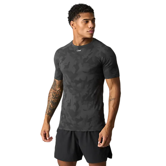 399620103101 ICANIWILL M Sculpt Seamless Graphic T-Shirt 399620103101 ICANIWILL M Sculpt Seamless Graphic T-Shirt Model01 Detail
