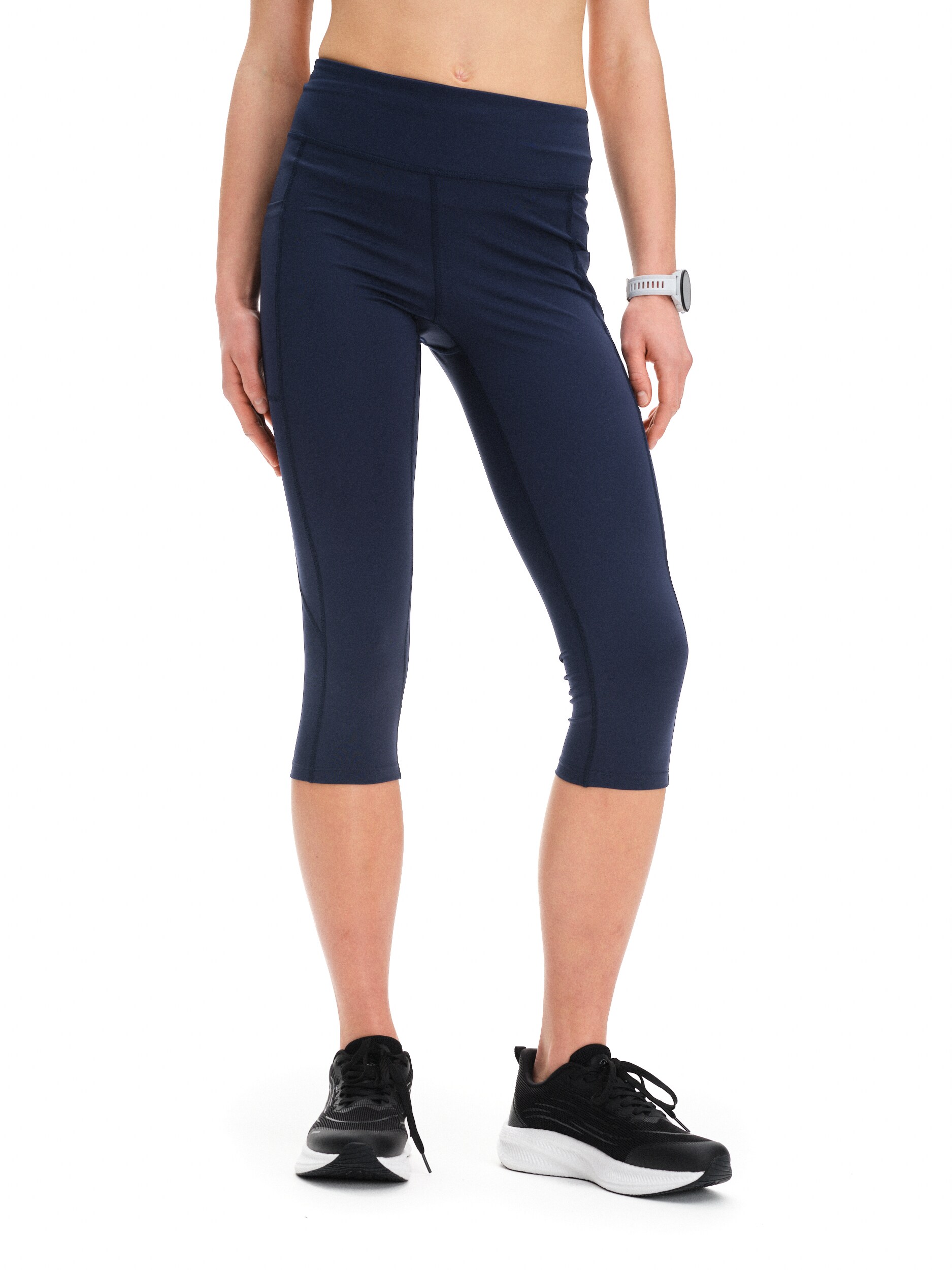 
RONHILL, 
Run Tight 3/4 W, 
Detail 1
