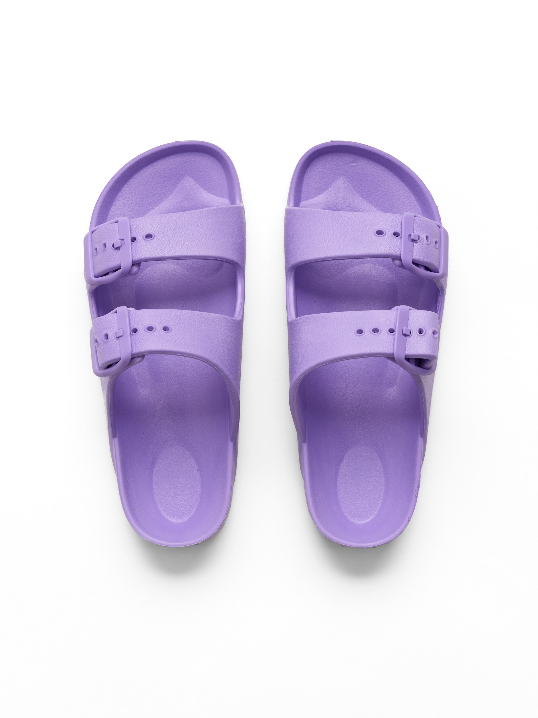 
TAKEOFF, 
RANJO SANDAL JR, 
Detail 1

