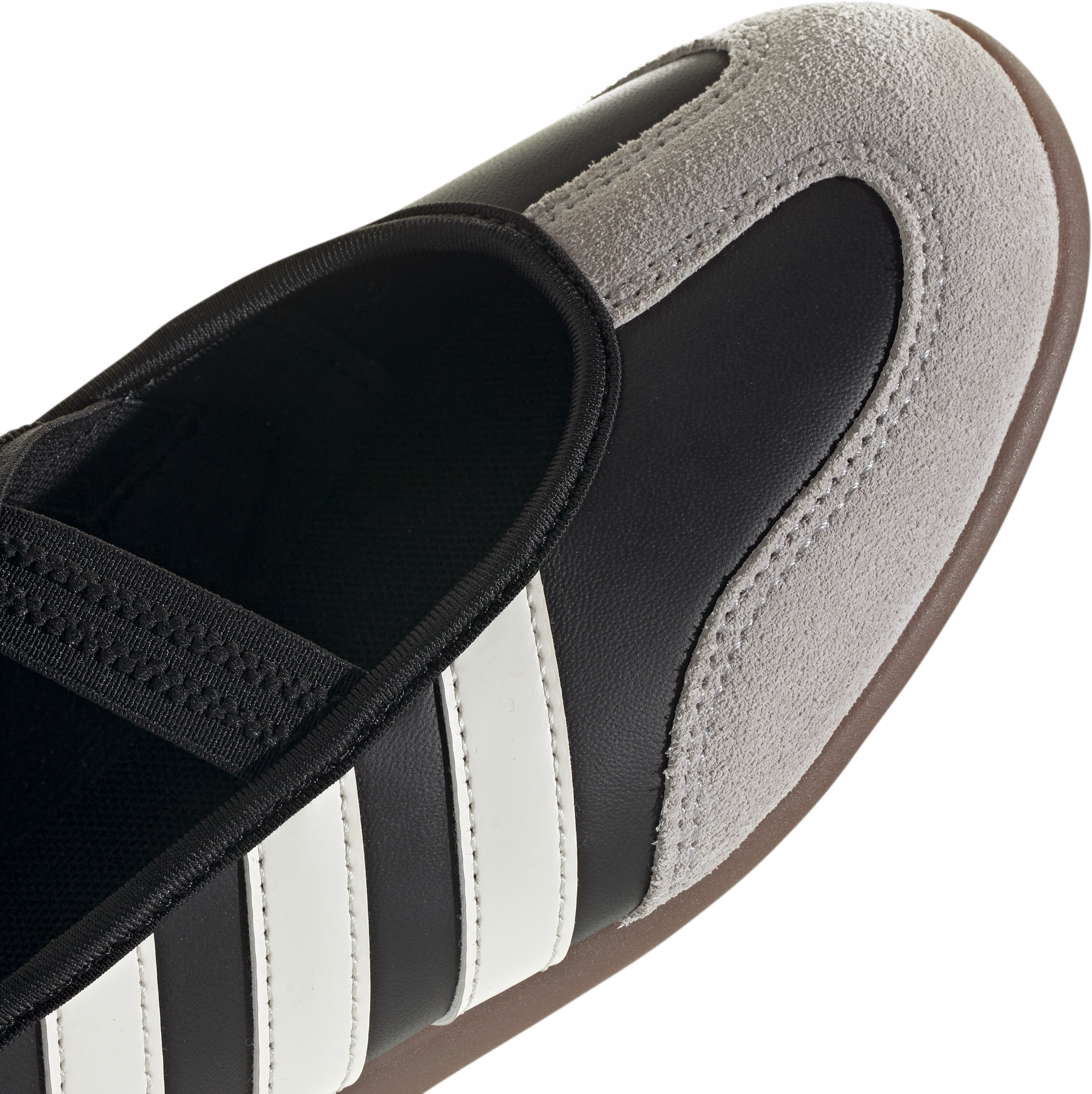 ADIDAS, BARREDA MARY JANE