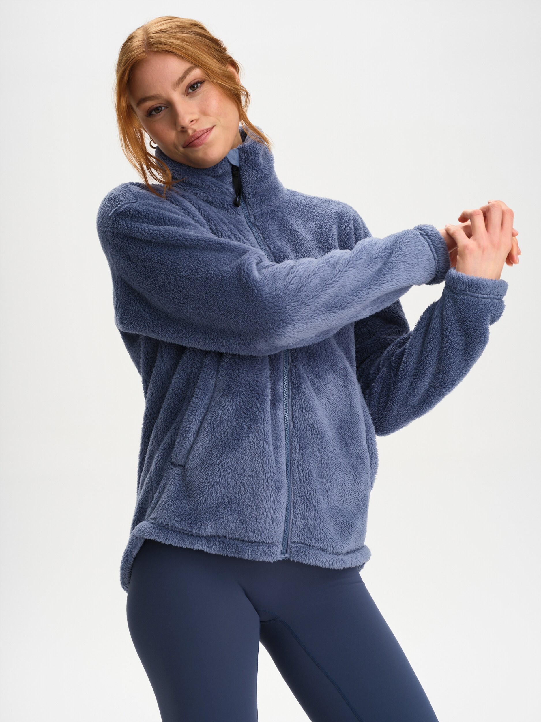 
EVEREST, 
W Cozy Pile Jacket, 
Detail 1
