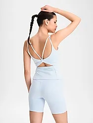 W Favourite Singlet - ICE BLUE Model01 Small1x1