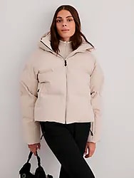 Cortina Puffer Jacket - Café Au Lait Model01 Small1x1