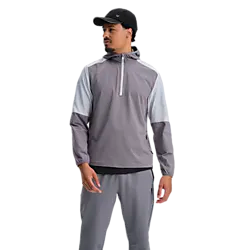 M Run Ultra Hood - Pigeon Grey Model01 Small1x1