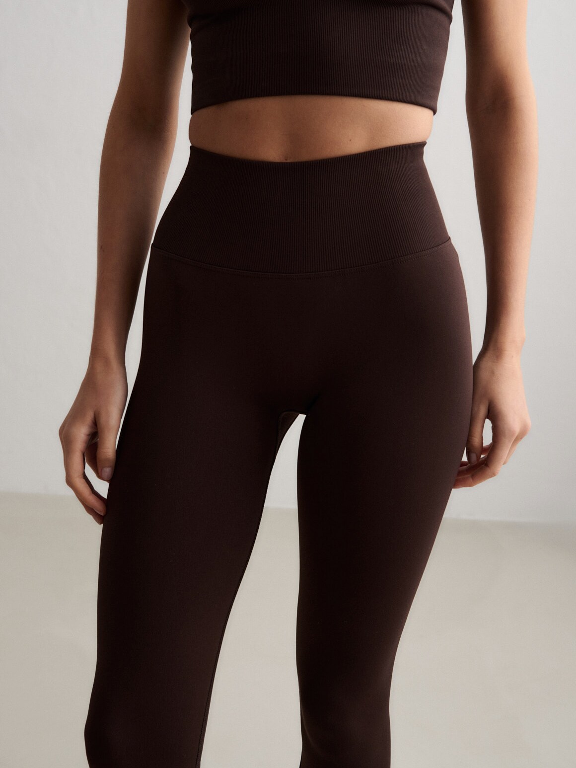 AIM&acute;N, Shape Seamless Tights