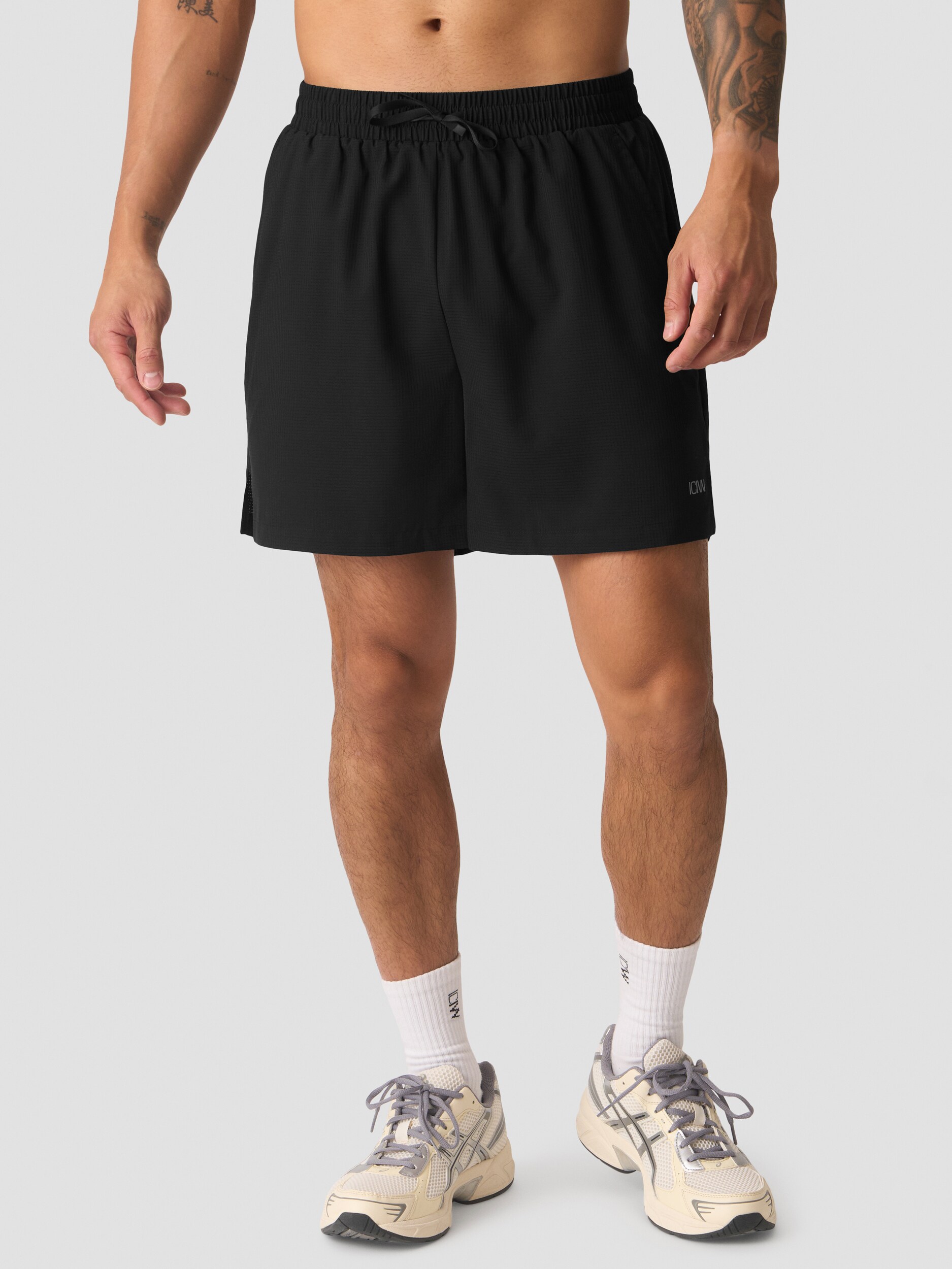 
ICANIWILL, 
IGNITE MESH SHORTS M, 
Detail 1
