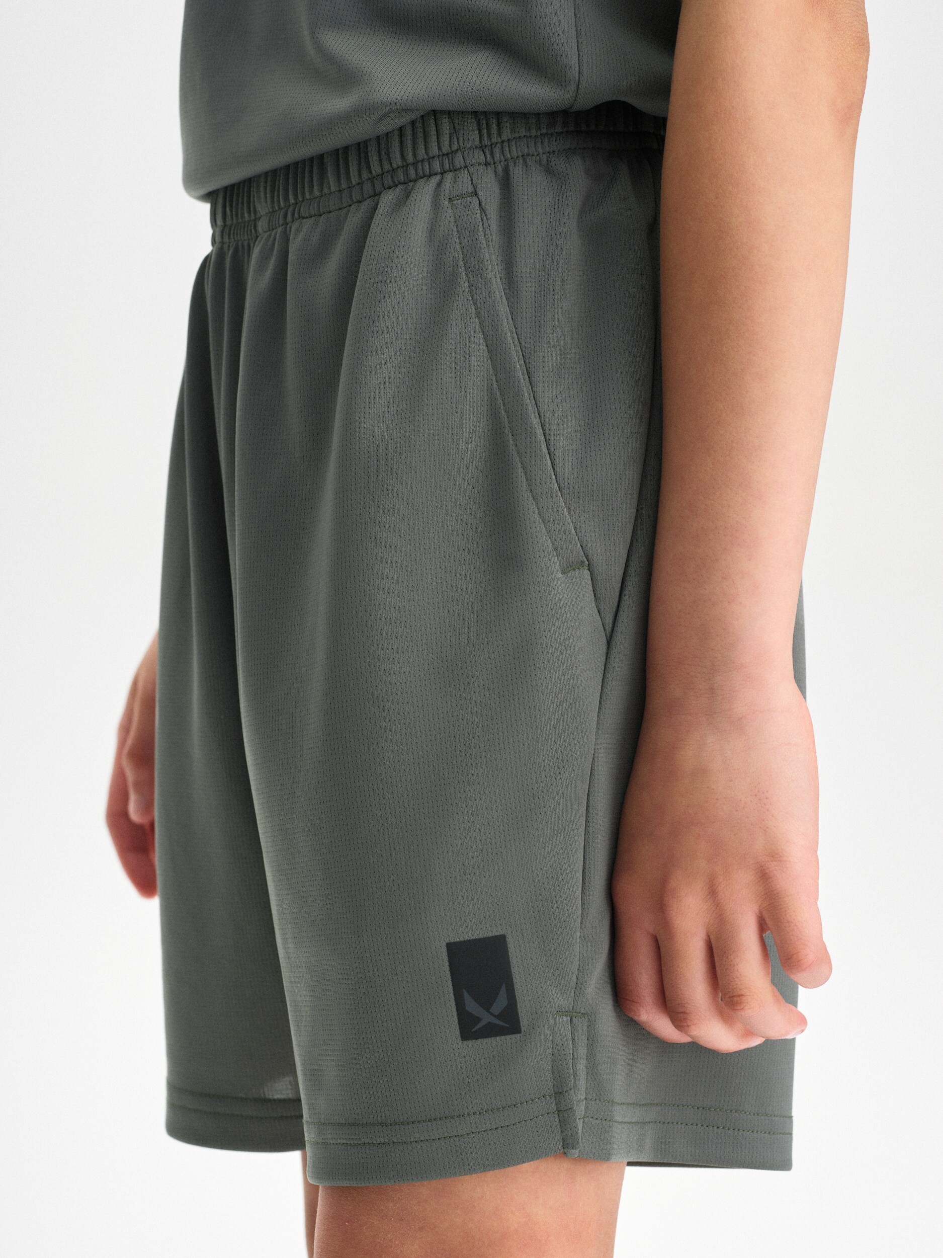SOC, J LIGHT TRAIN SHORTS