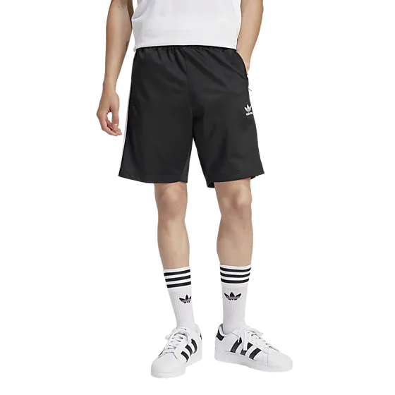 403782103102 ADIDAS ORIGINALS M Firebird Shorts 403782103102 ADIDAS ORIGINALS M Firebird Shorts Model01 Detail