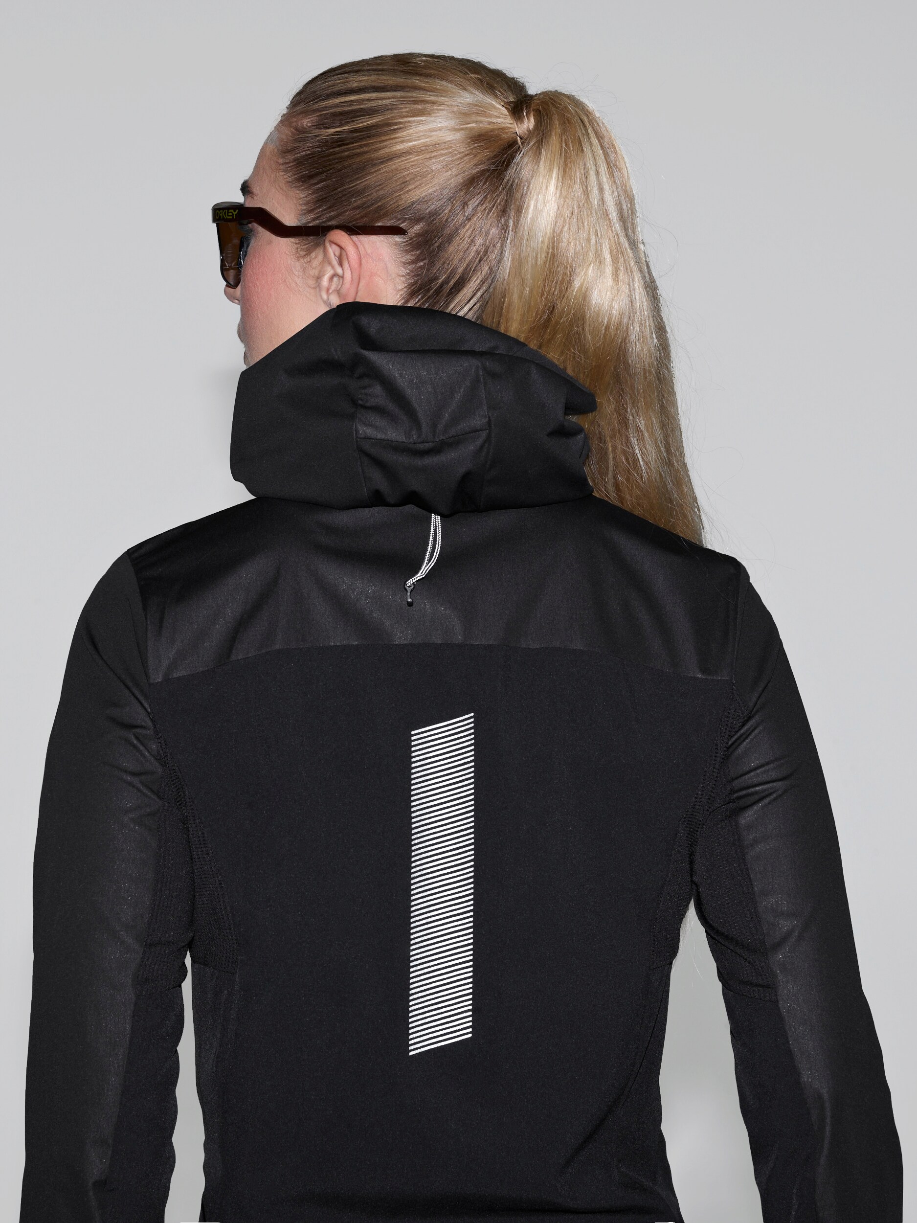 DAHLIE, W Jkt Winter Run Protect