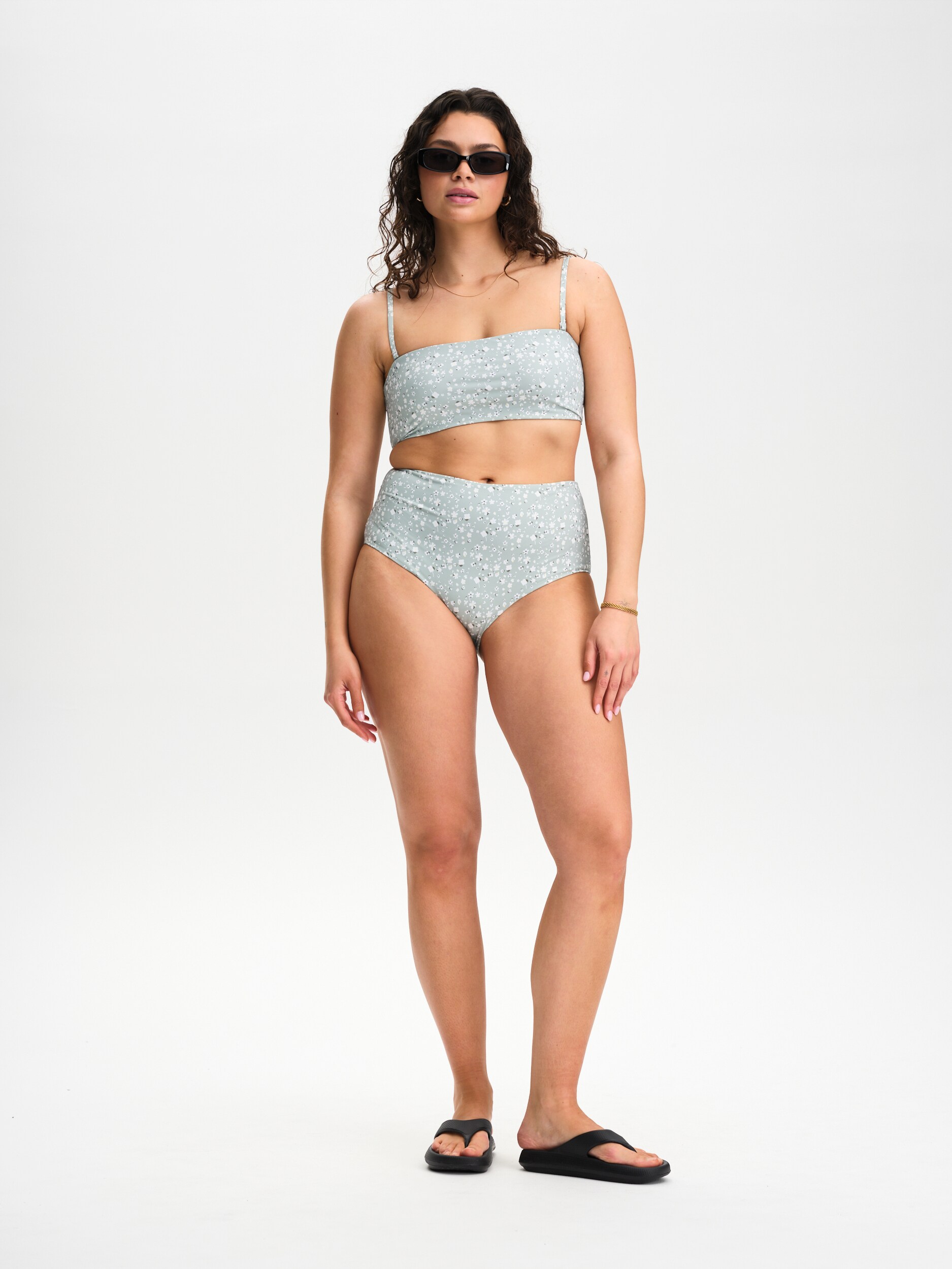 SOC, W Beach High Brief