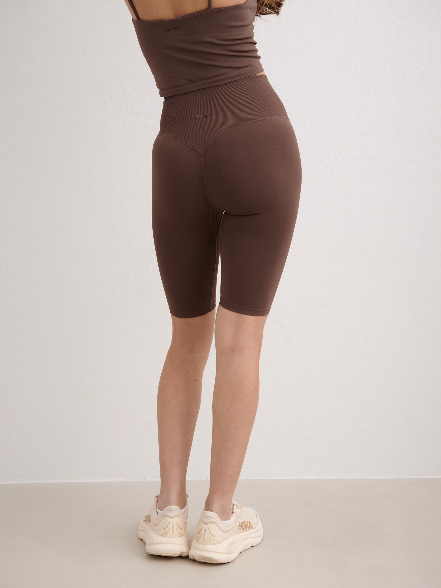 AIM&acute;N, SHAPE SEAMLESS BIKER SHORTS