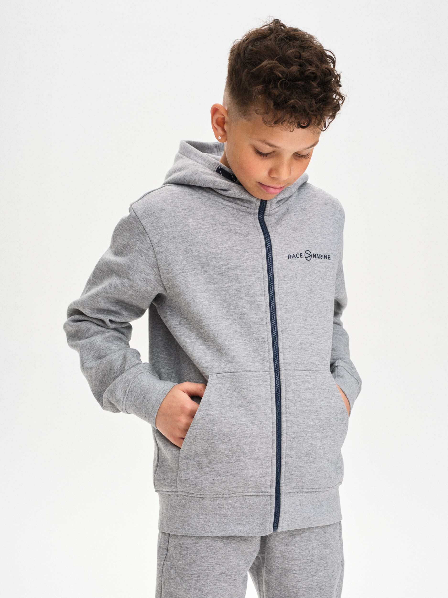 
RACE MARINE, 
J RACE ZIP HOOD, 
Detail 1
