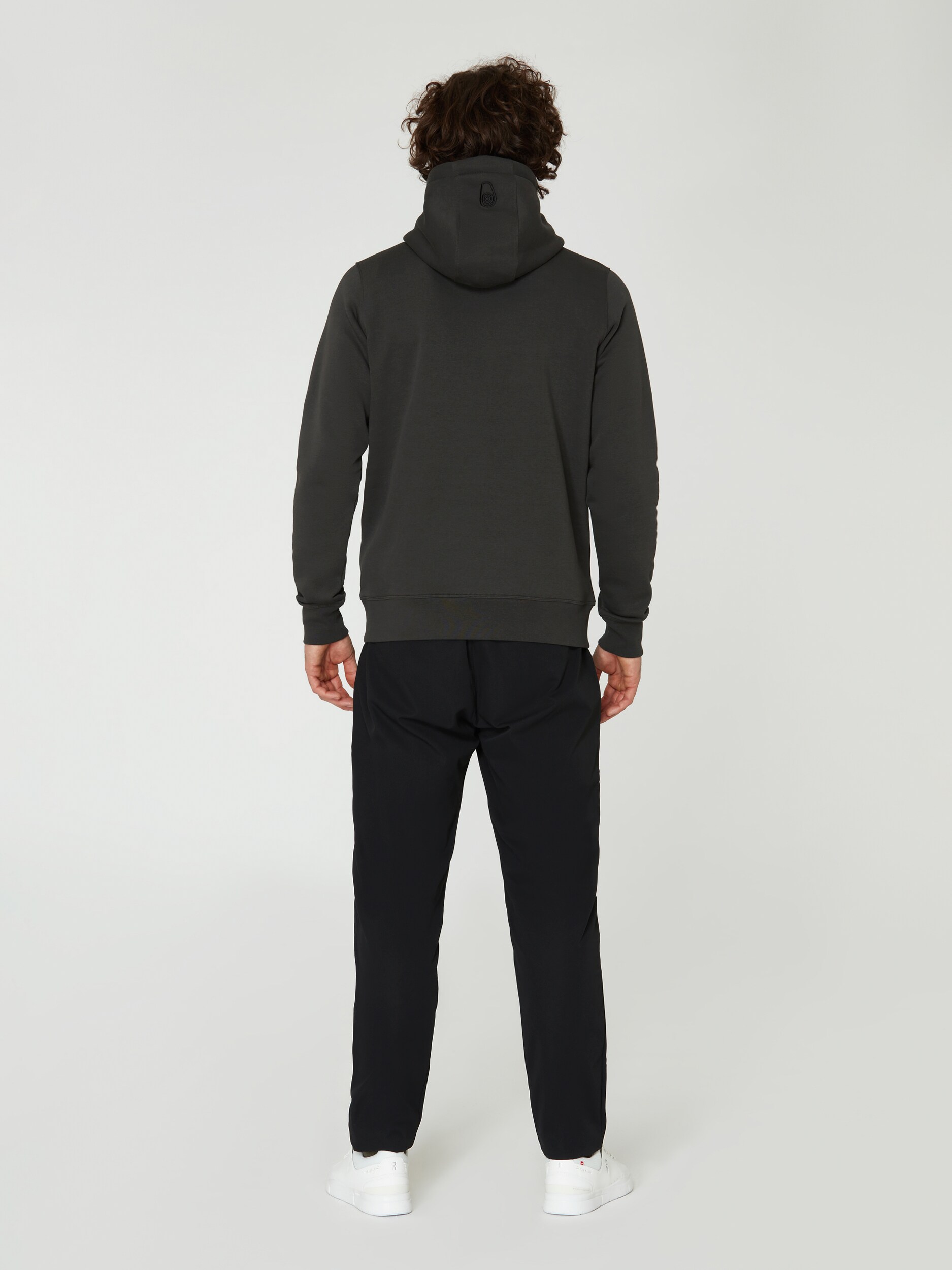 SAIL RACING, BOWMAN HOOD