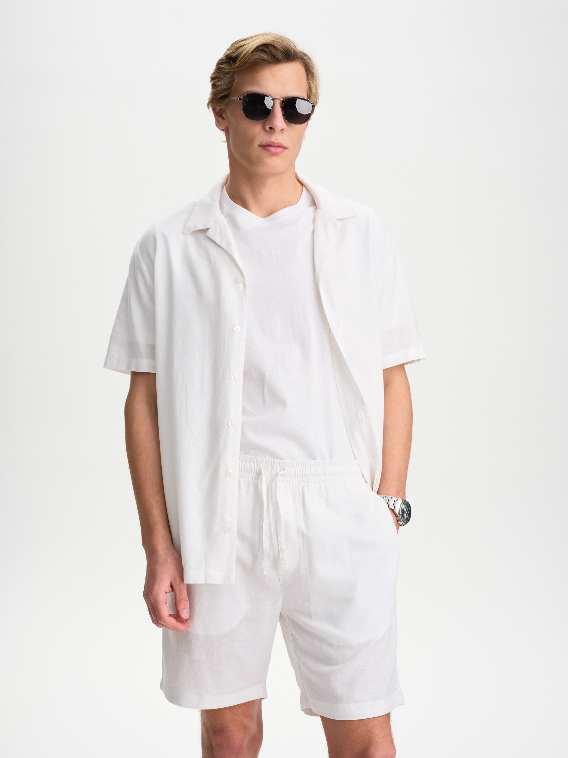 RACE MARINE, M COAST LINEN SHORTS
