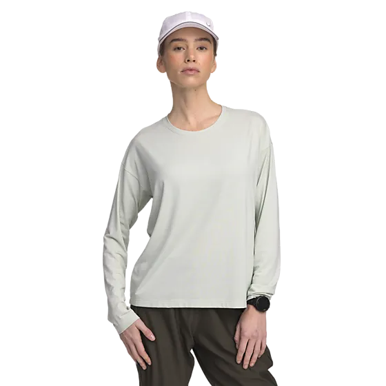 400191102101 SOC W Run Loose Long Sleeve 400191102101 SOC W Run Loose Long Sleeve Model01 Detail