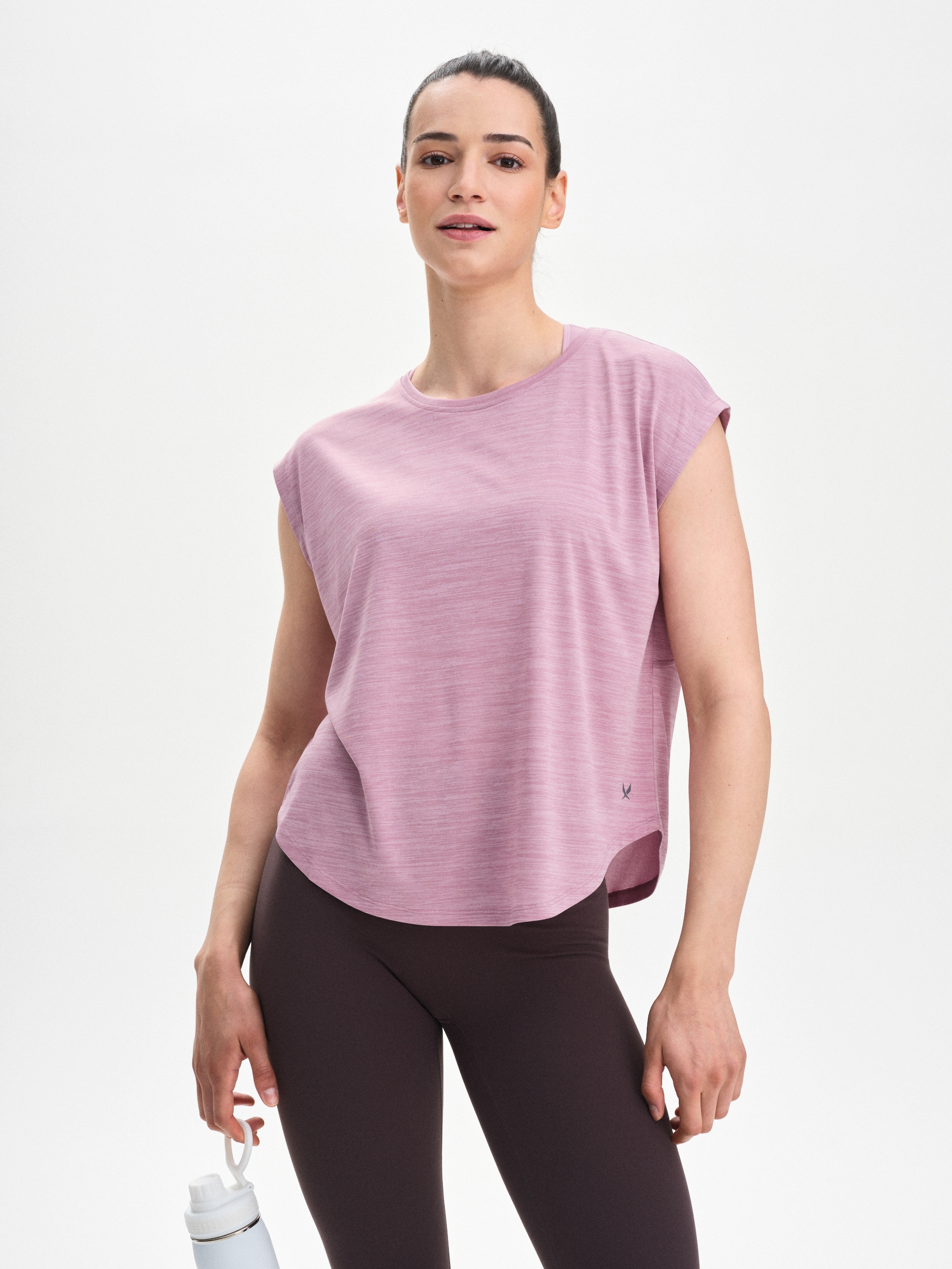 
SOC, 
W Rounded Top Re, 
Detail 1
