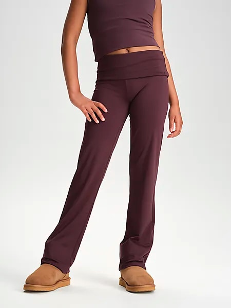 404662102101 SOC J Soft Fold Flare Pant 404662102101 SOC J Soft Fold Flare Pant Model01 Detail
