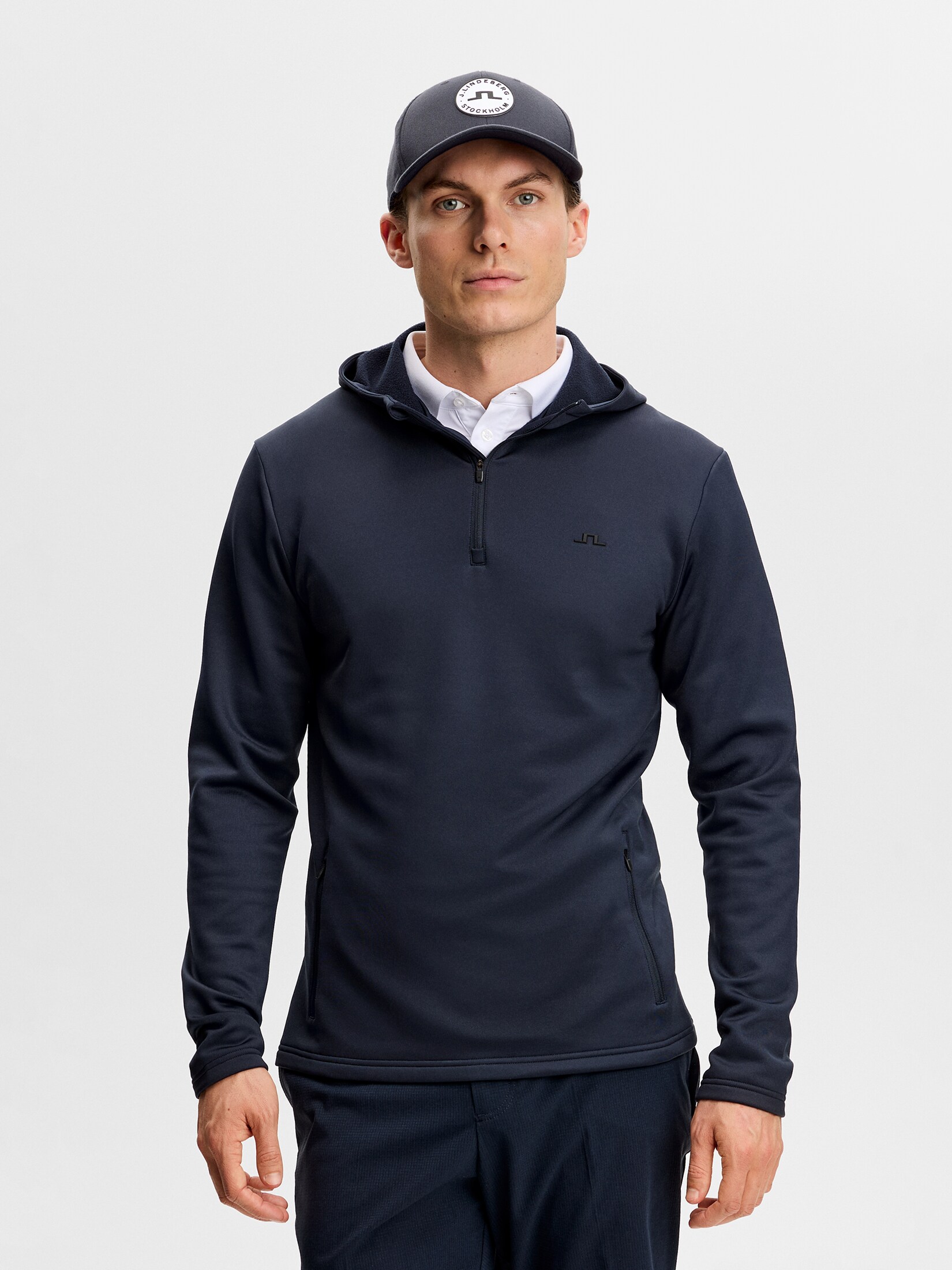 
J LINDEBERG, 
AERIAL QUARTER ZIP HOOD, 
Detail 1
