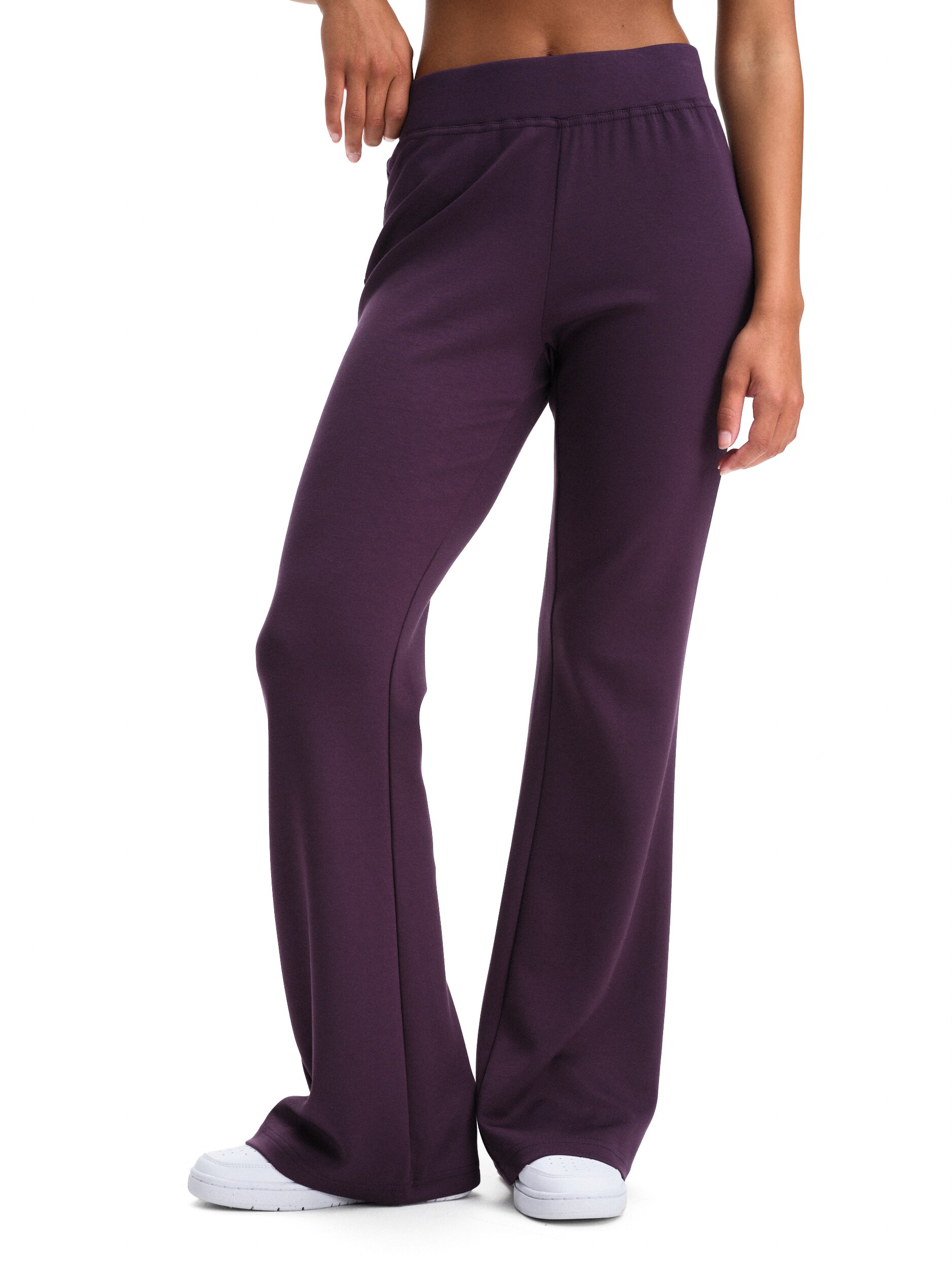 
LE DON DE VIE, 
LOUNGE PANT FLARE W, 
Detail 1
