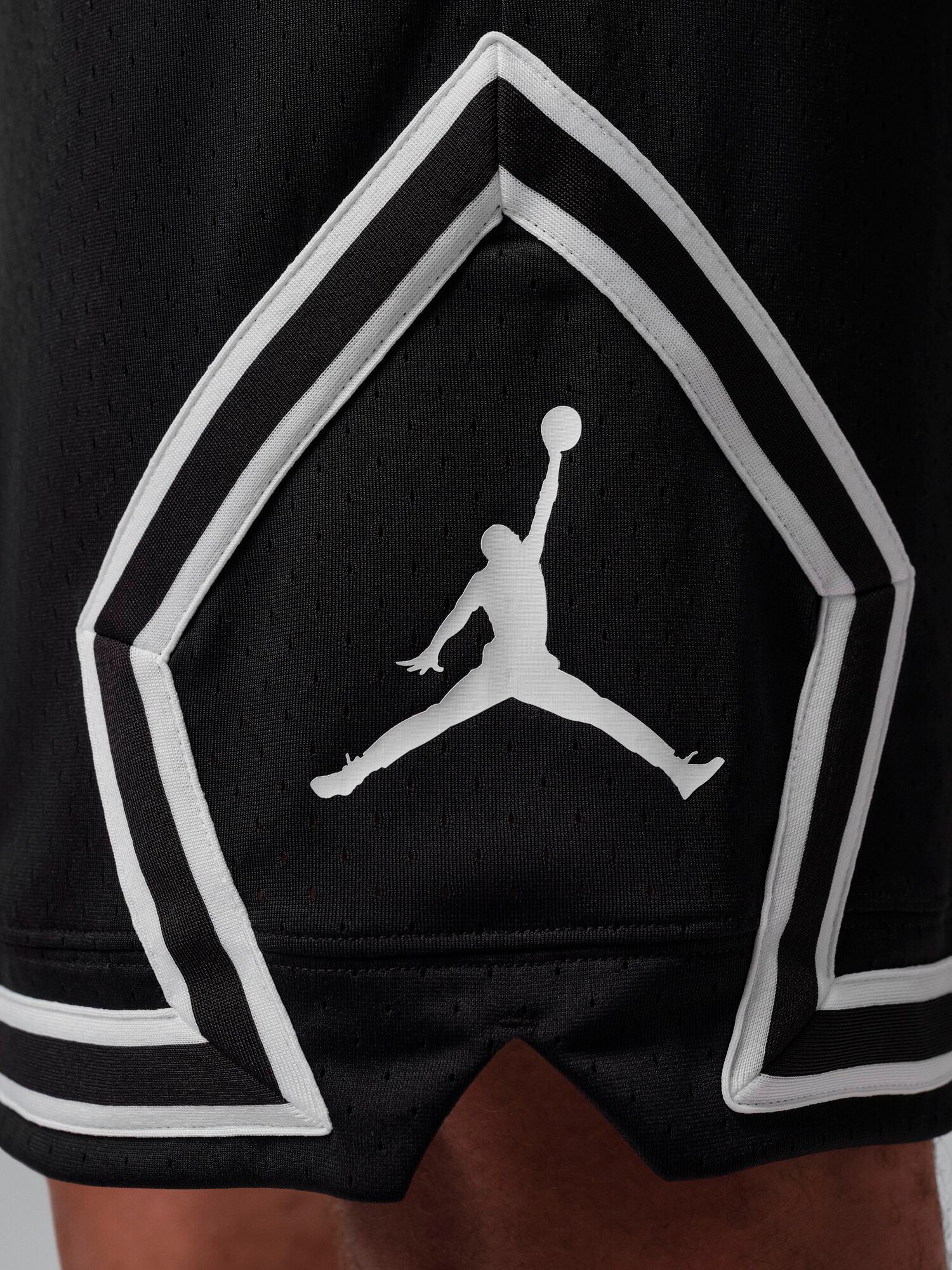 JORDAN, M J DF SPT 9 DMND SHORT