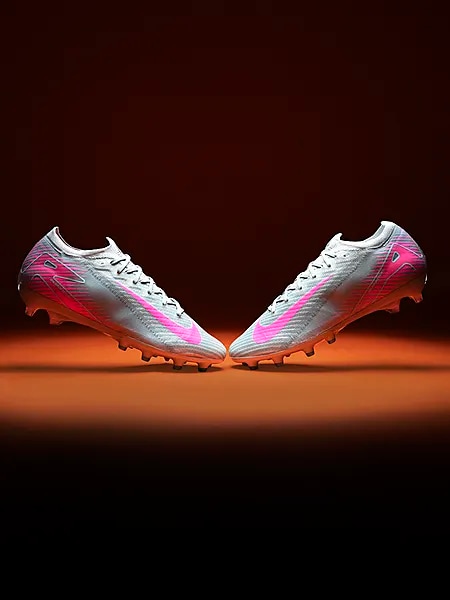 395684106102 NIKE Zm Vapor 16 Elite Ag-Pro 395684106102 NIKE Zm Vapor 16 Elite Ag-Pro Model01 Detail