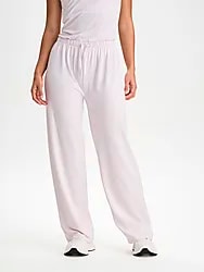 W Soft Lounge Pant - PASTEL PINK Model01 Small1x1