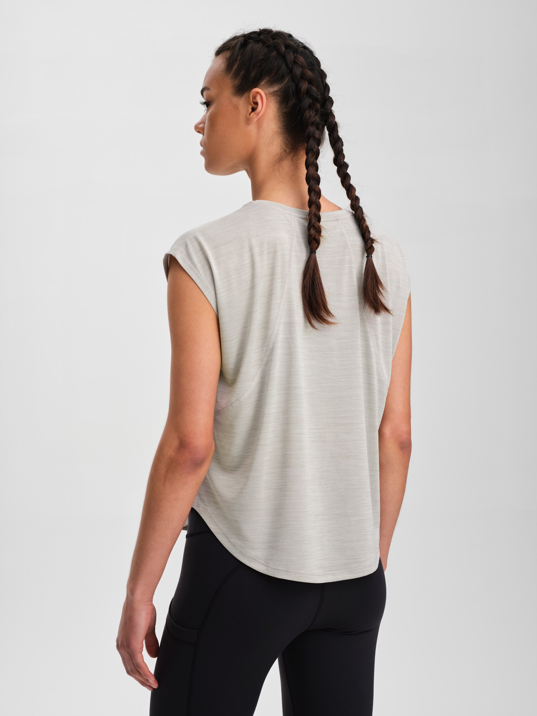 SOC, W Rounded Top Re