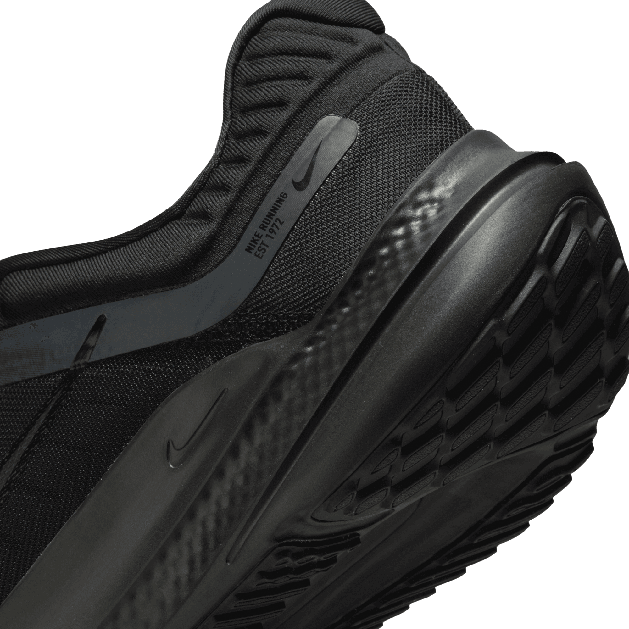 NIKE, Nike Quest 5 M