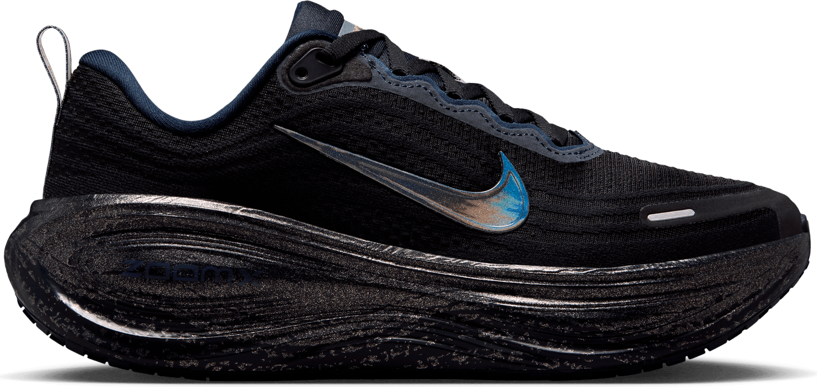 
NIKE, 
W VOMERO PLUS KEELY, 
Detail 1
