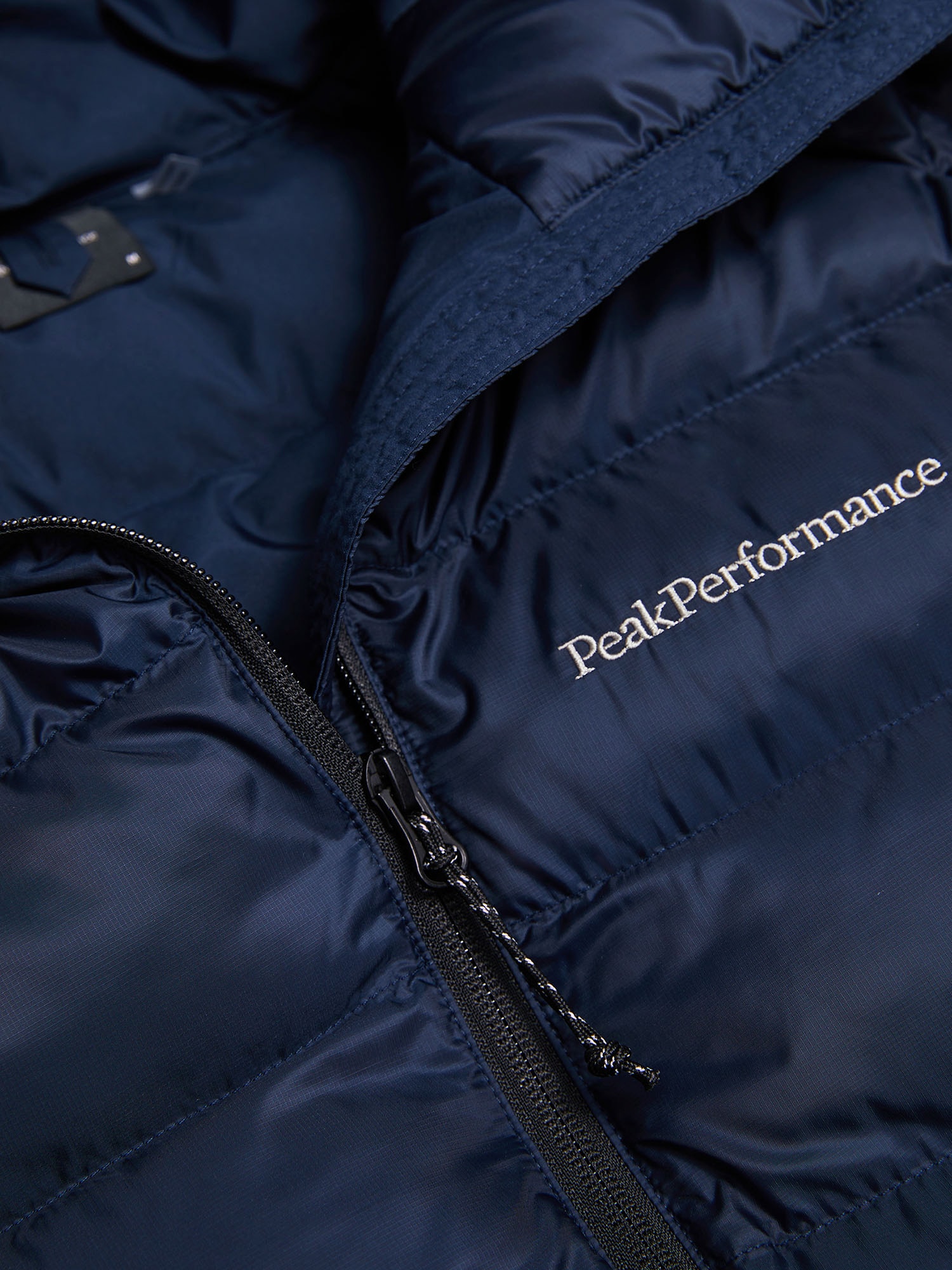PEAK PERFORMANCE, M Tomic Insulated Hood Jacket