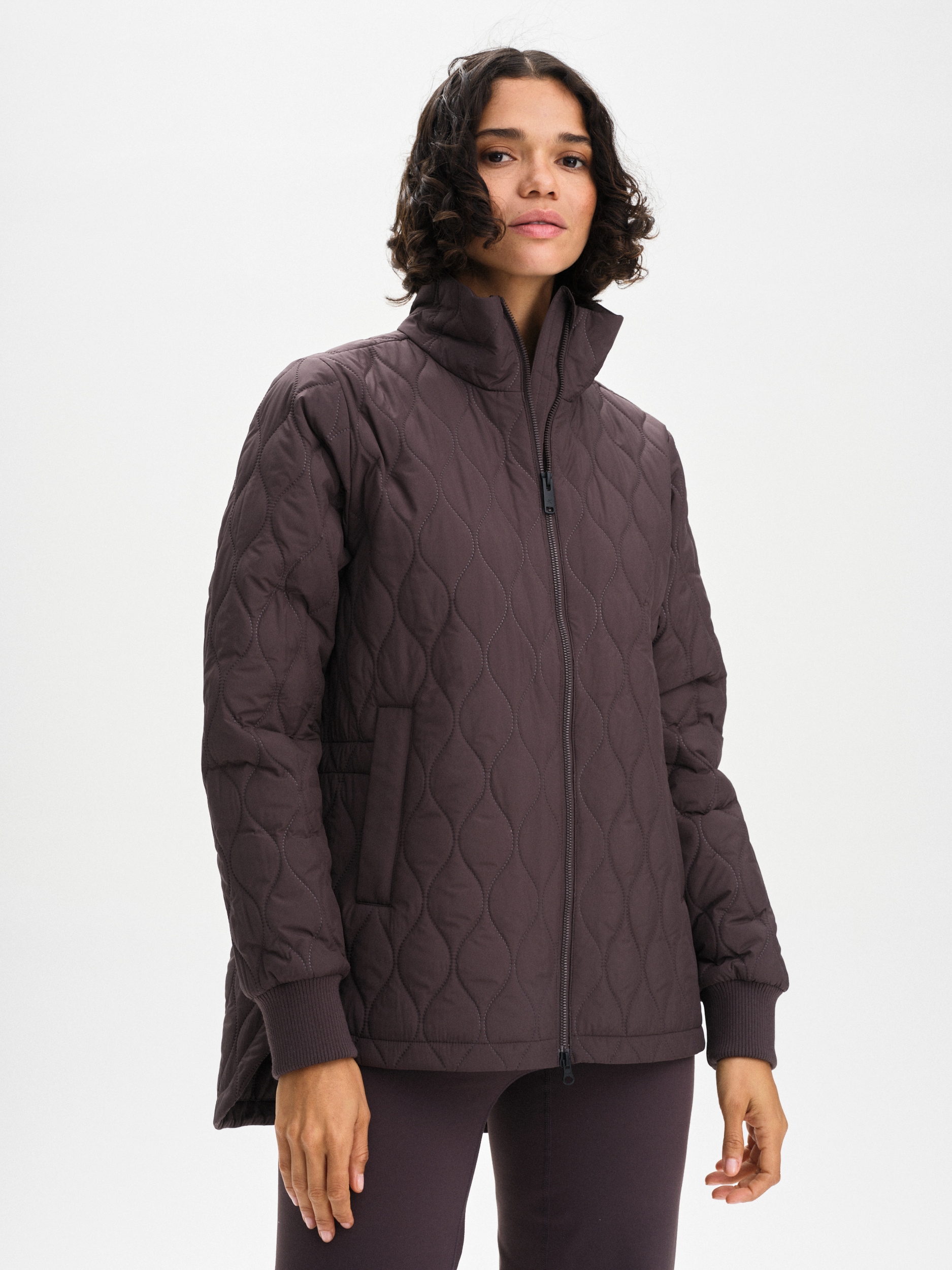 
EVEREST, 
W Emory Quilt Jacket, 
Detail 1
