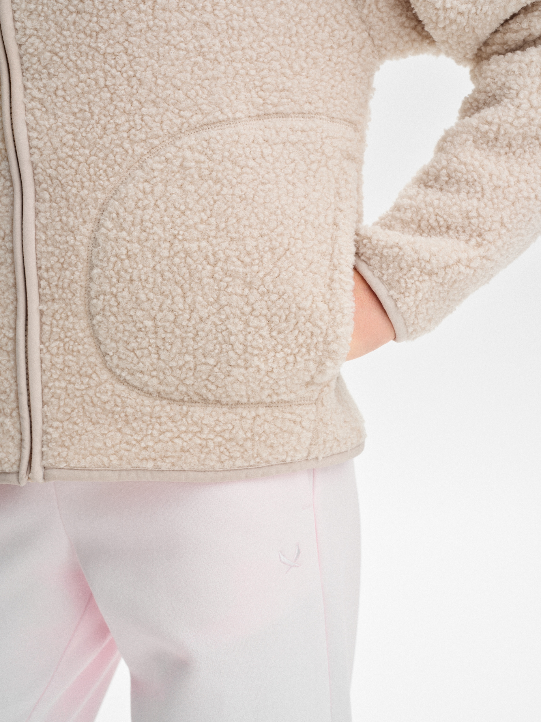 SOC, J PILE JACKET