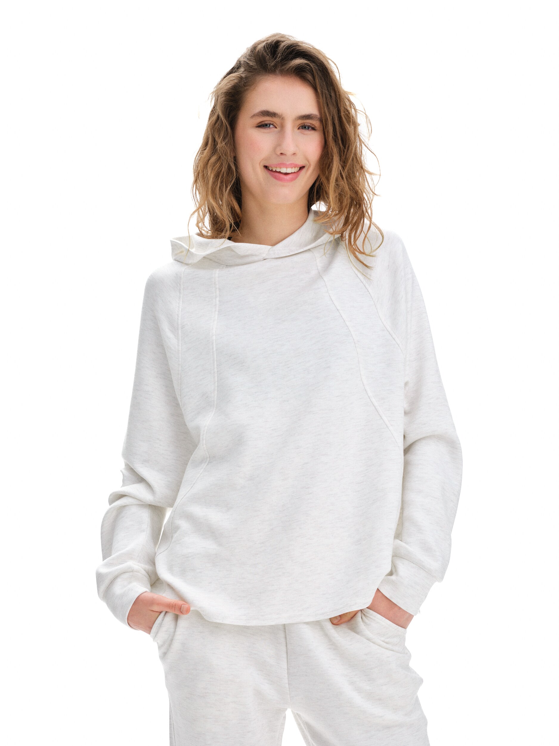 
ICONIC, 
SUPERSOFT ICONIC HOOD W, 
Detail 1
